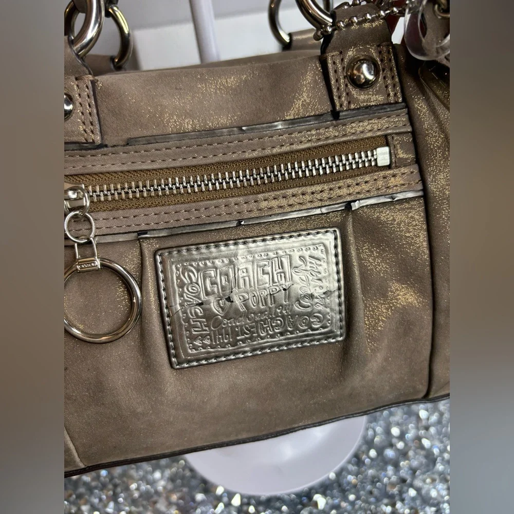 Coach 2010 Poppy “Lucky Penny” satchel GUC - Picture 4 of 15